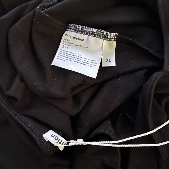 Reformation Heather Long Sleeve Cheeky Bodysuit - Picture 6 of 7